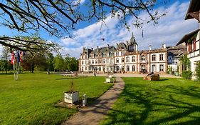 Chateau De Pourtales